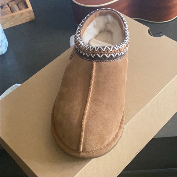 Ugg Tasman - Picture 4 of 6